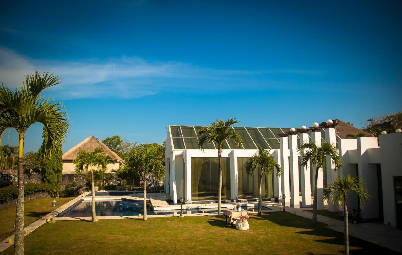 Royal Pool Villa Bali Нуса-Дуа Экстерьер фото