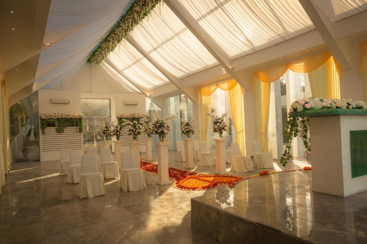 Royal Pool Villa Bali Нуса-Дуа Экстерьер фото